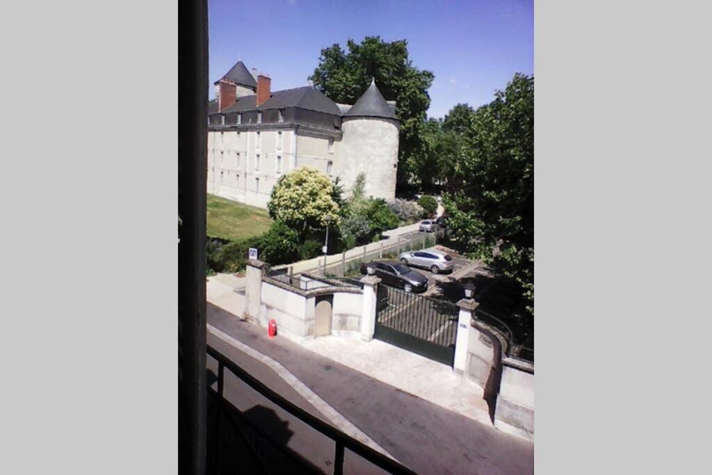 Meuble Tourisme Classe 1 Etoile - Coeur De Ville Quartier Cathedrale Tours Exterior foto